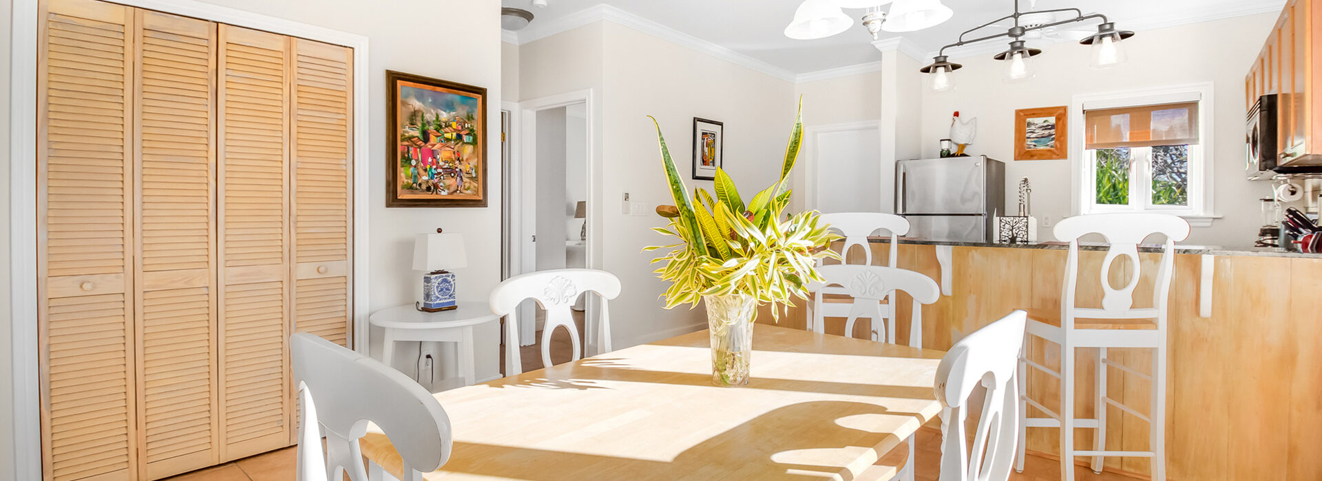 Pineapplefields Living Room with Dining Area